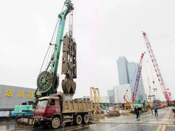 湖里区吊车出租公司电话_怎样选择好的吊车出租公司